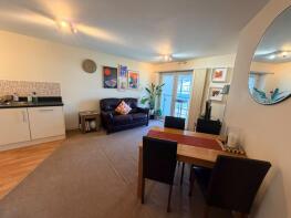 168, Overstone Court, Butetown, Cardiff CF10 5NW