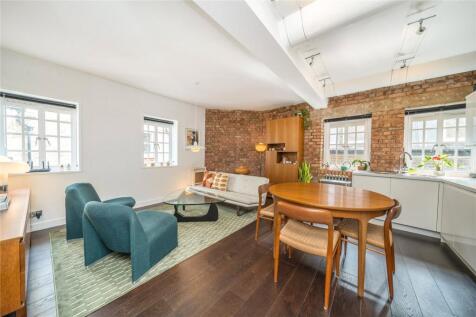 White Rose Court, Widegate Street, London, E1