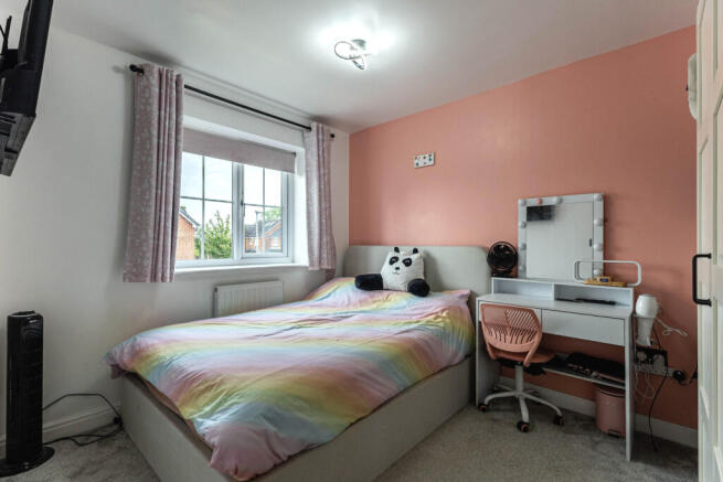 3 bed Semi-Detached for sale Image 12