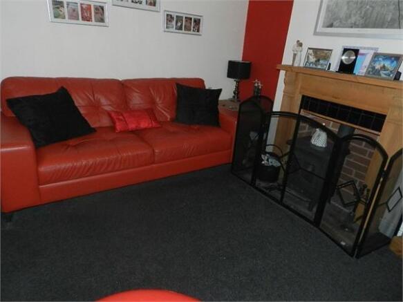 Photo 3