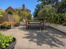 1, Palmerston Court, Barnes Close, Winchester SO23 9TS