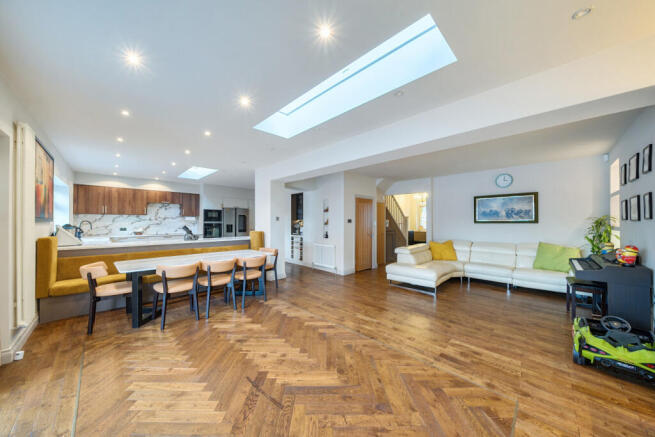 1402048-6-69739d7...