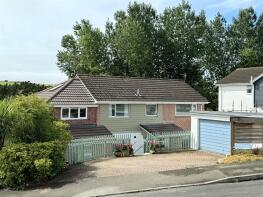 14, Chyverton Close, Newquay TR7 2AR