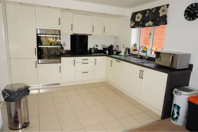 Kitchen / Diner