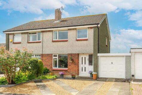 Arras Grove, Penicuik, EH26