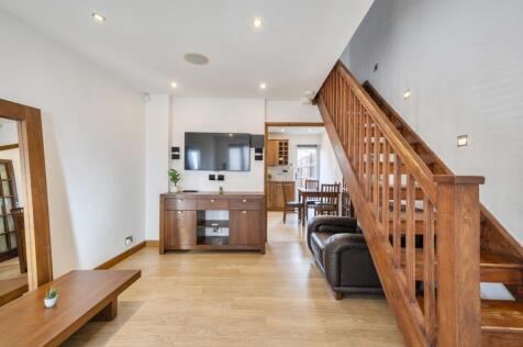 Henley Drive, London, SE1