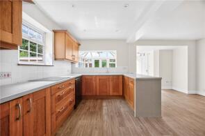 60, Newbery Avenue, Nottingham NG10 2FU