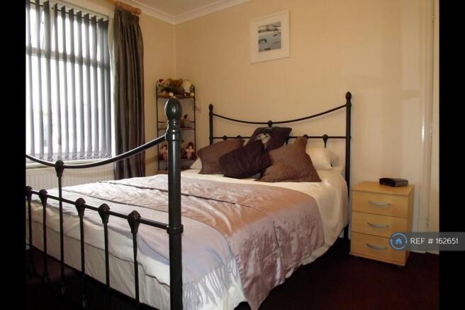 2nd Double Bedroom (a)