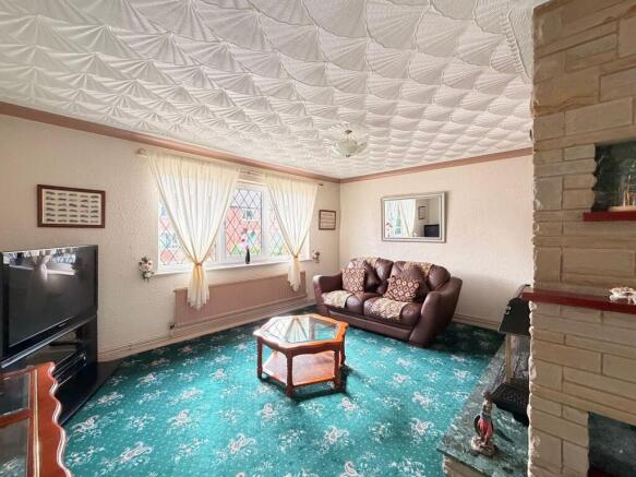 2 bed Apartment for sale Image 8