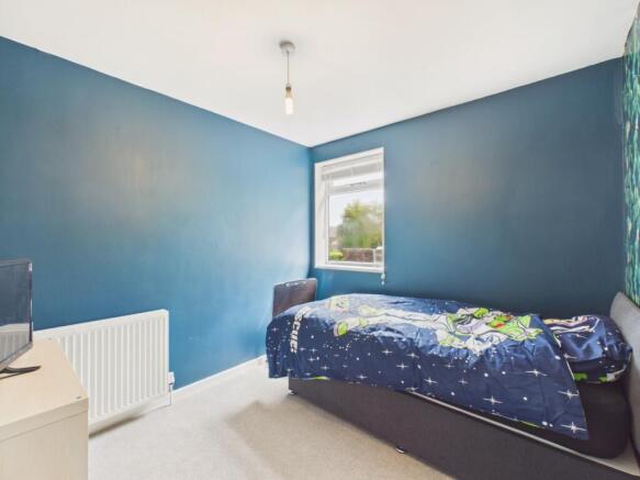 4 bed Detached for sale Image 9