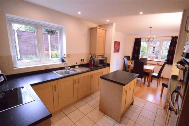 Kitchen diner