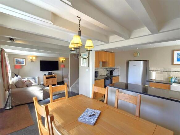 Living area.jpg