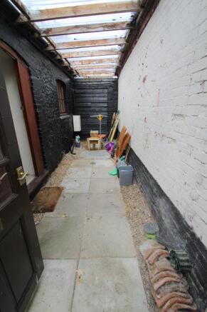 Covered Side Passage
