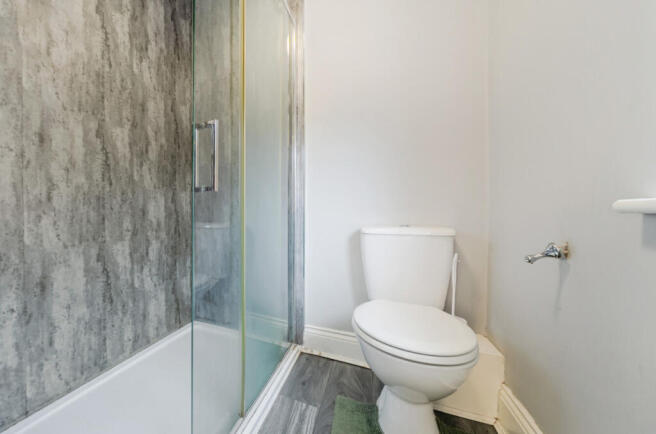2 bed Semi-Detached for sale Image 11