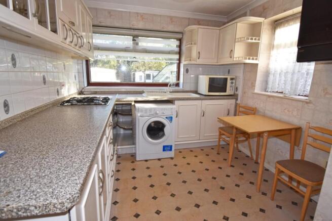Kitchen/Breakfast Rm