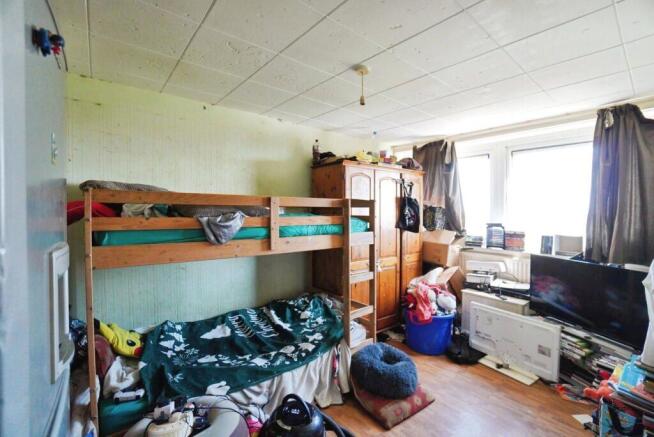 54 Quantock, Chichester Road, Southend-on-Sea, Essex, SS2 5AH photo 5