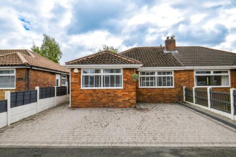 Maple Avenue, Hindley Green, WN2