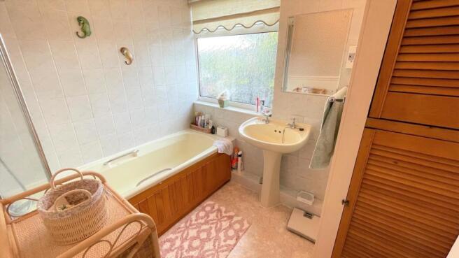 2 PIECE BATHROOM