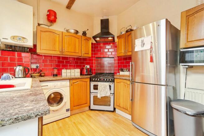 4 bed Terraced for sale Image 6