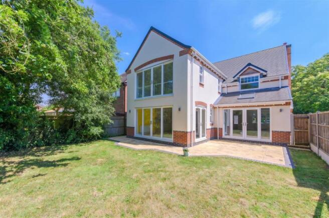 25 Main Road, Shuttington