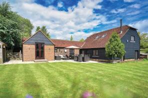 Chapel Farm, Battle Road, Chapel Cross, Heathfield TN21 9DB