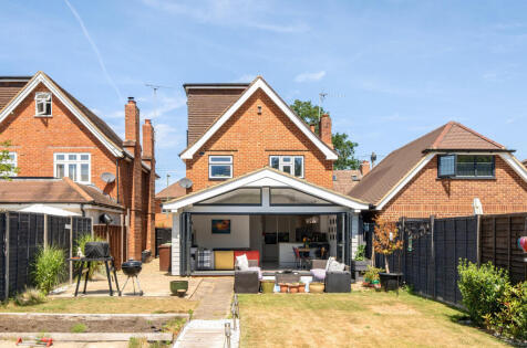 Whites Road, Farnborough, Hampshire, GU14