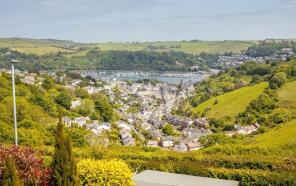 22 Upper Ridge, Yorke Road, Dartmouth TQ6 9HN