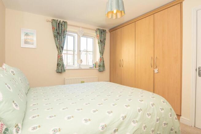 2 bed Apartment for sale Image 10