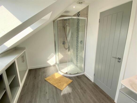 21 East Road En Suite