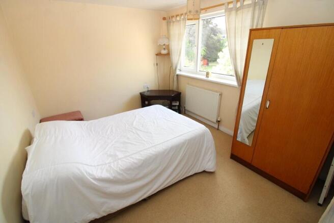 3 bed Semi-Detached for sale Image 9