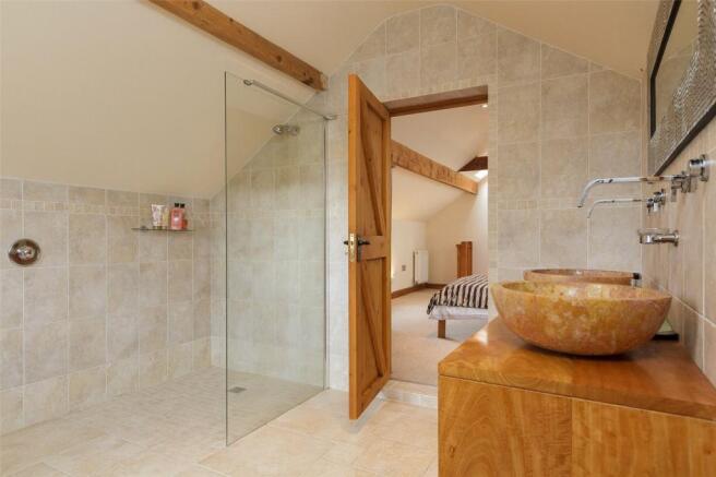 En Suite Shower Room