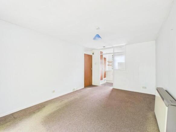 1 bed Apartment for sale Image 5
