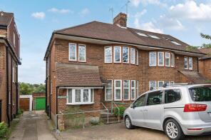 37, Northiam, Southover To Arlington, London N12 7ET