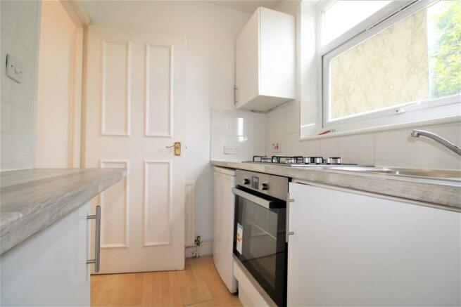 Kitchen 01