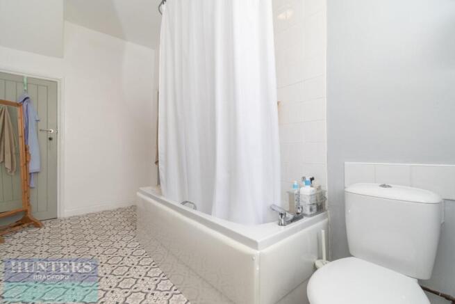 2 bed House to rent Image 9