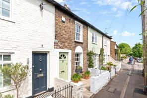 45, Railway Side, Barnes, London SW13 0PN