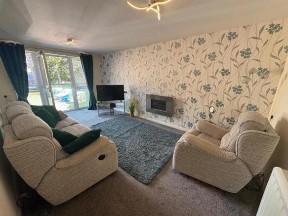 1 bed Apartment for sale Image 2