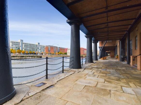 South Quay, Wapping Quay, Liverpool. photo 4
