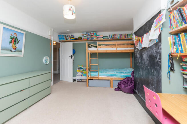 166 Eastfield Road -19