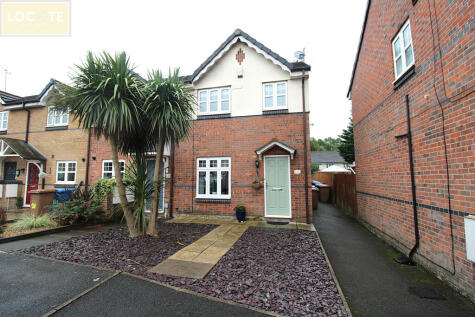 Quarry Pond Road, Worsley,