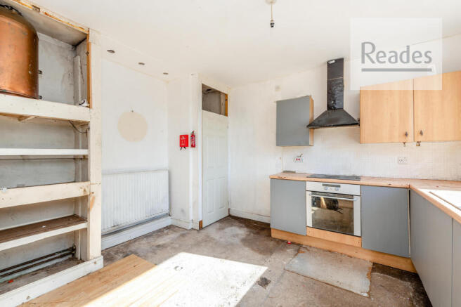 Kitchen/b'fast rm