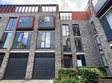 Roof Gardens, Bentinck Street, Castlefield