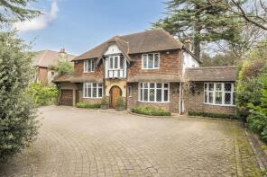 30, The Green, Epsom KT17 3JN