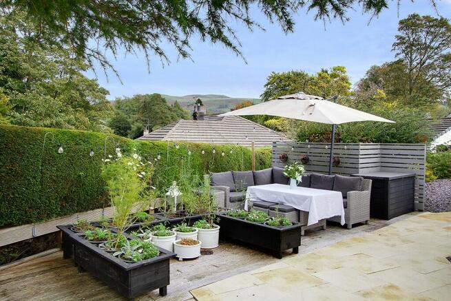 Seating terrace