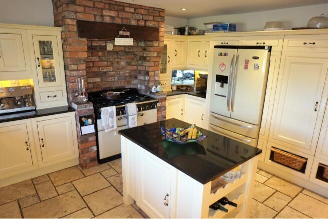 Kitchen / Breakfast