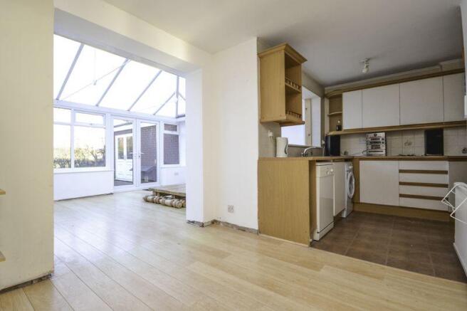 Kitchen/Diner/...
