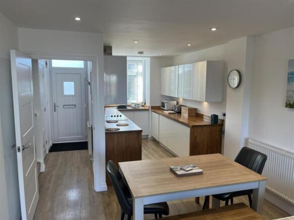 3 Kinglsey Mews Kitchen Diner