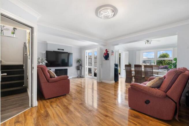 Living Room.jpg