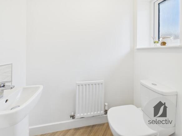 3 bed Semi-Detached for sale Image 5