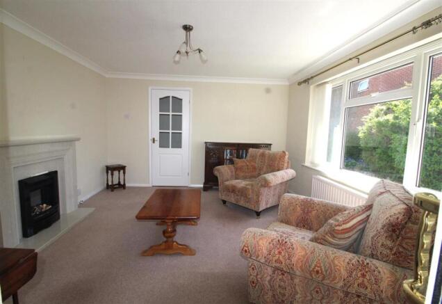 SITTING ROOM